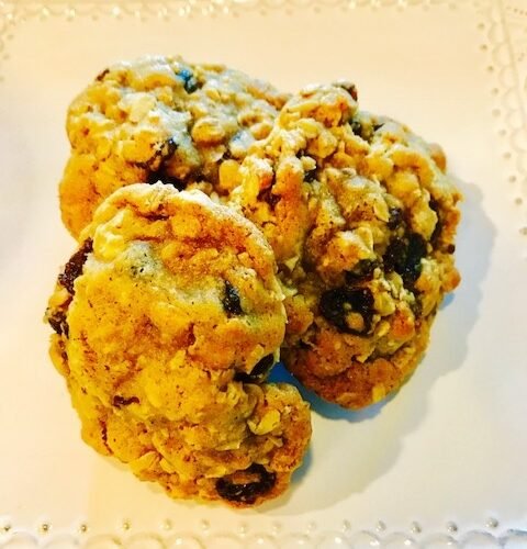 Buy Oatmeal Raisin Cookies (THC/50 mg) Online Canada